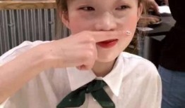 头像吃瓜女生图片真人,揭秘真实生活中的“吃瓜女生”