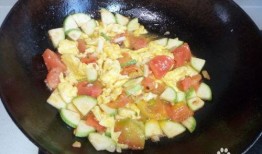 角瓜怎么炖吃,营养美味的一锅鲜