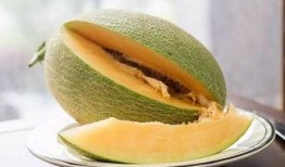 发烧吃哈密瓜舒服,清凉舒适新体验