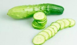 吃瓜喝茶 吃黄瓜