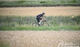 今日吃瓜骑行圈,吃瓜热议，揭秘骑行圈那些事儿