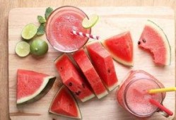 吃瓜是什么节气习俗,立秋节气的传统习俗与吃瓜文化