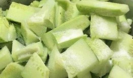 凉拌焦瓜怎么吃,夏日清爽美食的简单制作与享用指南