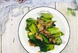 我们吃凉瓜吗英语,Exploring the Tradition of Eating Melon in Our Culture