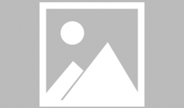 发妞吃瓜照片,夏日风情尽收眼底