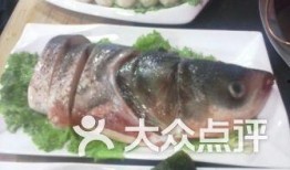 青岛台东吃瓜,夏日吃瓜盛地，街头巷尾尽享清凉时光