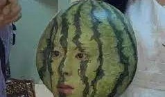 留学吃瓜事件,一场关于饮食文化的吃瓜大戏