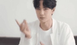 杨天真吃瓜群众,从吃瓜群众到娱乐界风云人物